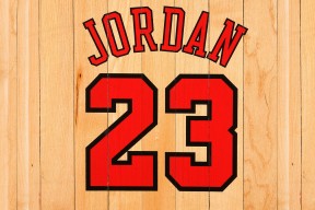 乐鱼体育官网网址-76人队士气爆棚，全力冲锋，76人队的比赛